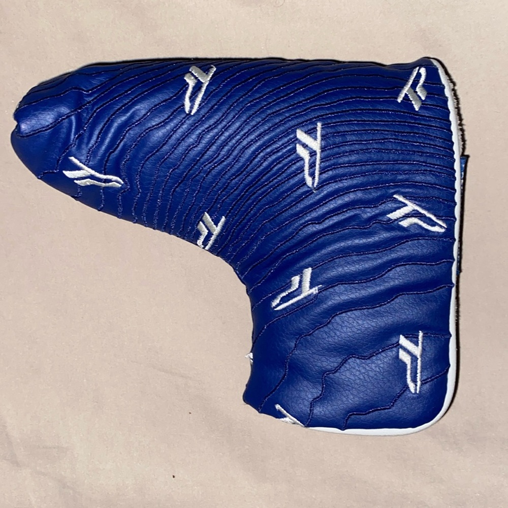 TaylorMade putter cover